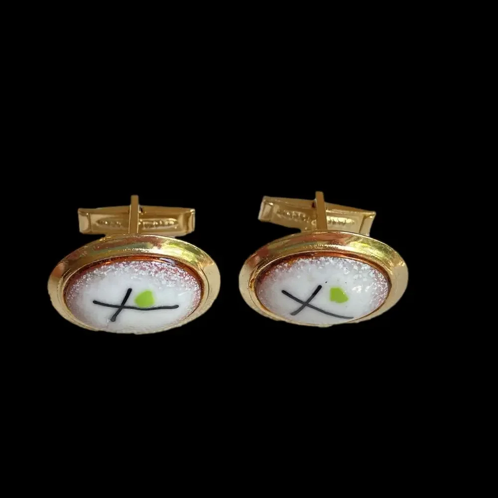 White porcelain cuff links in goldtone vintage with crosses marked Pat Pending